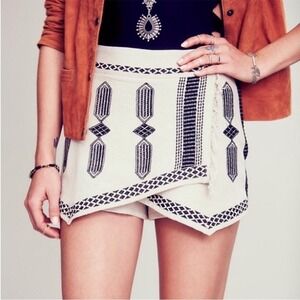 Free People Cream & Black Embroidered Aztec Skort – Size 0
